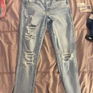 American Eagle Skinny Jeans